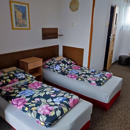 Motel Korona Zamość Exterior foto